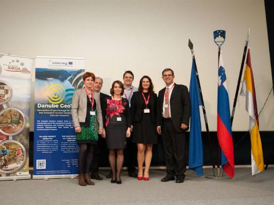 Vodilni partner projekta Danube GeoTour je Center za idrijsko dediščino