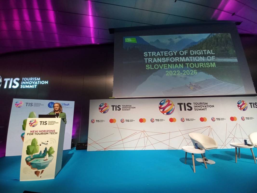 Predstavitev Strategije digitalne preobrazbe slovenskega turizma na Tourism Innovation Summit 2023