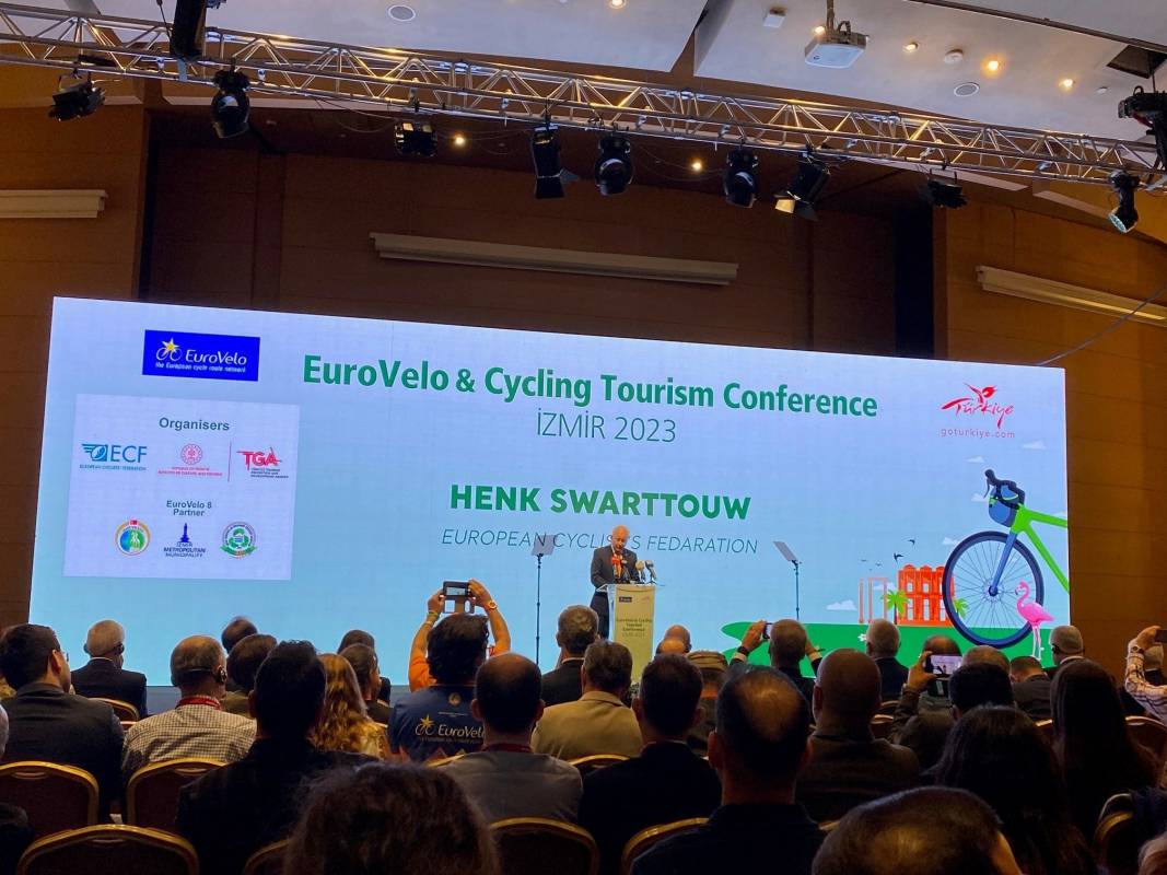 Kolesarski turizem v Celju na EuroVelo konferenci v Izmirju