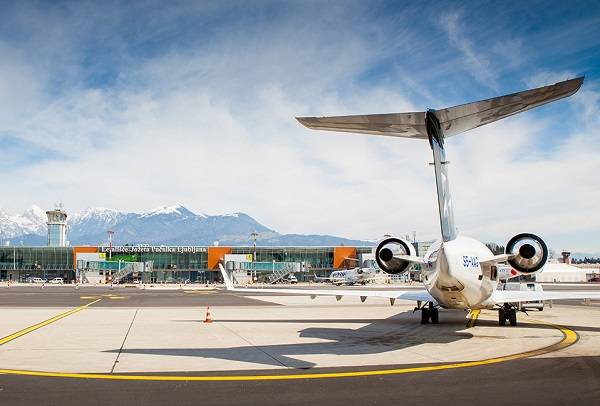 Oživljanje letalskih povezav z ljubljanskega letališča