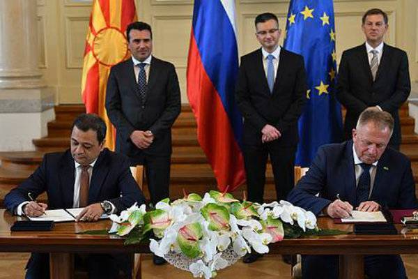 Krepimo gospodarsko sodelovanje med Slovenijo in Severno Makedonijo