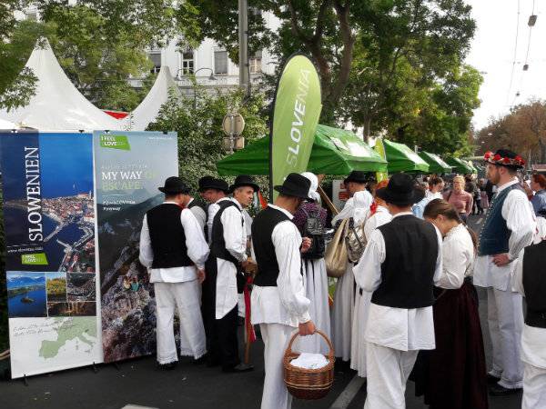 Turistična in kulinarična predstavitev Slovenije v avstrijskem Gradcu